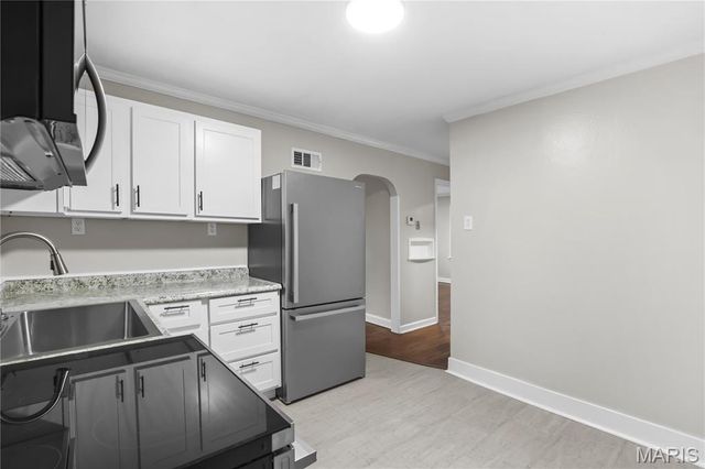 408 S Harvey Avenue, St Louis, MO 63135