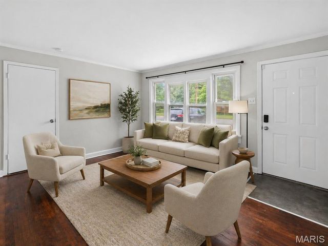 408 S Harvey Avenue, St Louis, MO 63135