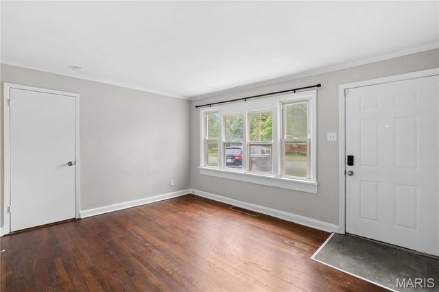 408 S Harvey Avenue, St Louis, MO 63135