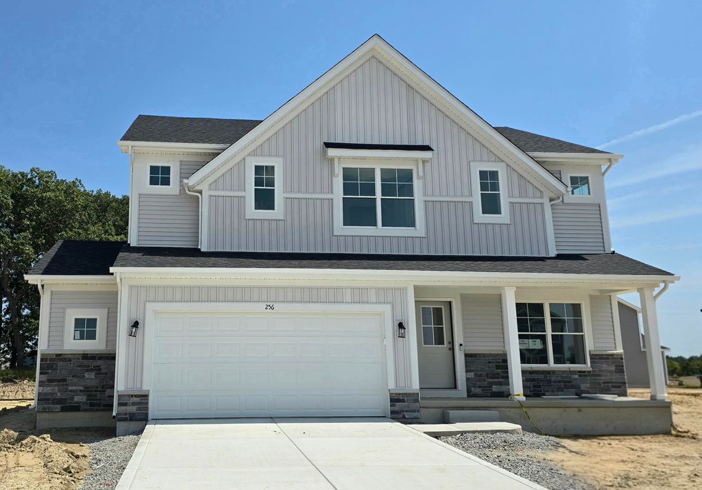 2565 Iowa Street, Crown Point, IN 46307