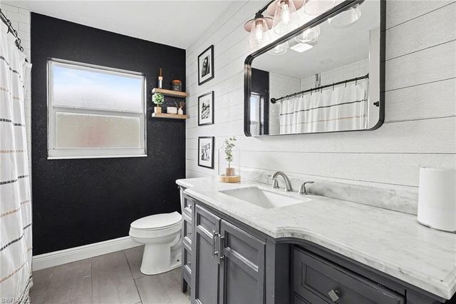 5220 Tower DR, Cape Coral, FL 33904