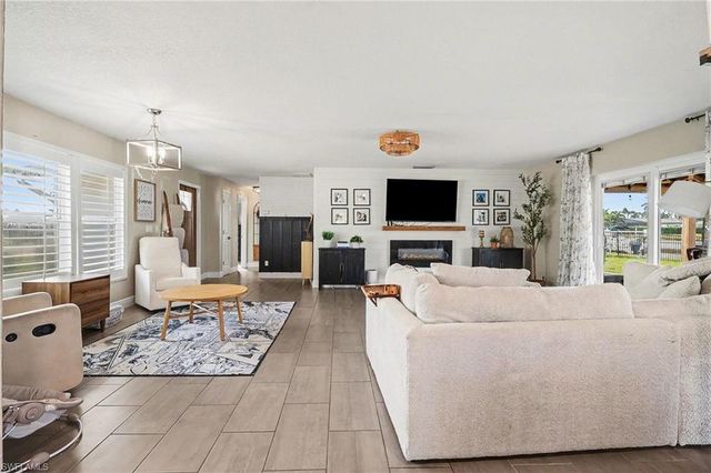 5220 Tower DR, Cape Coral, FL 33904