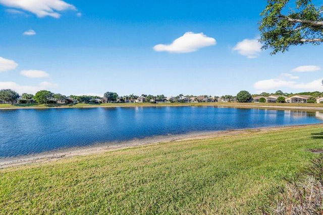 871 SE Westminster Place, Stuart, FL 34997