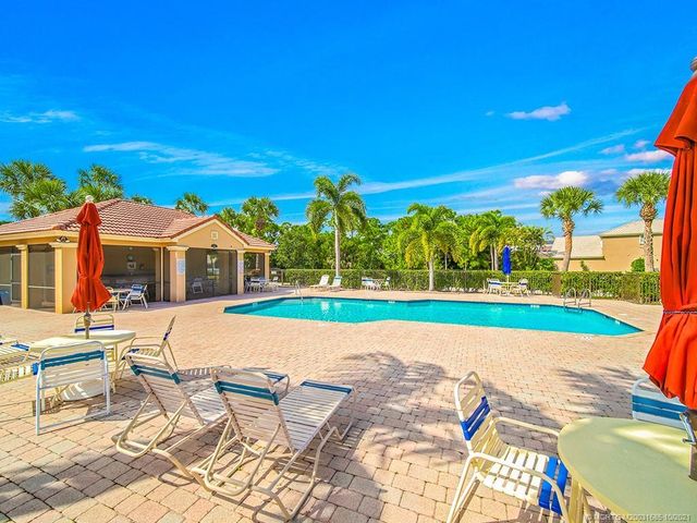 871 SE Westminster Place, Stuart, FL 34997