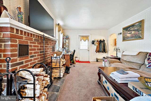 315 RANCOCAS AVE, Riverside, NJ 08075