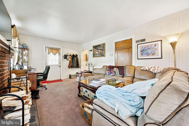 315 RANCOCAS AVE, Riverside, NJ 08075