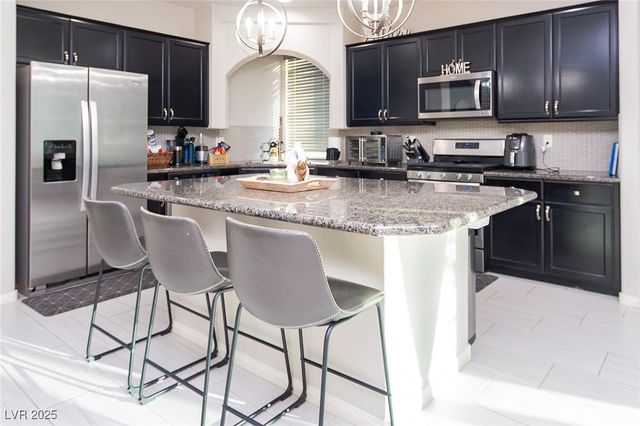 9818 Marietta Cellars Court, Las Vegas, NV 89141