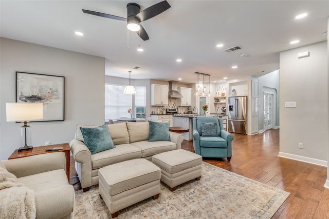 4945 Bacon Drive, Fort Worth, TX 76244