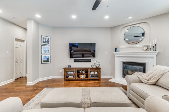 4945 Bacon Drive, Fort Worth, TX 76244