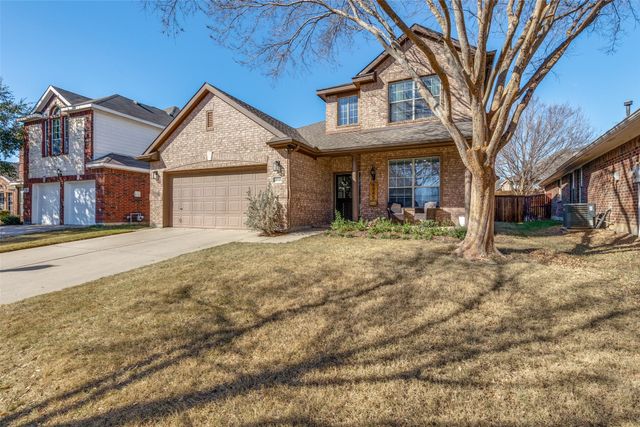 4945 Bacon Drive, Fort Worth, TX 76244