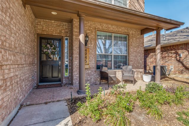 4945 Bacon Drive, Fort Worth, TX 76244