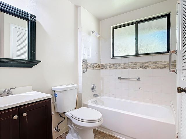 2040 SAN MARCOS DRIVE SE 202, Winter Haven, FL 33880