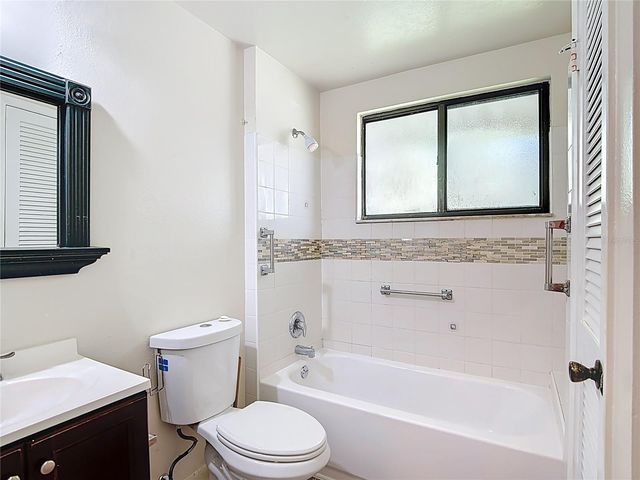 2040 SAN MARCOS DRIVE SE 202, Winter Haven, FL 33880