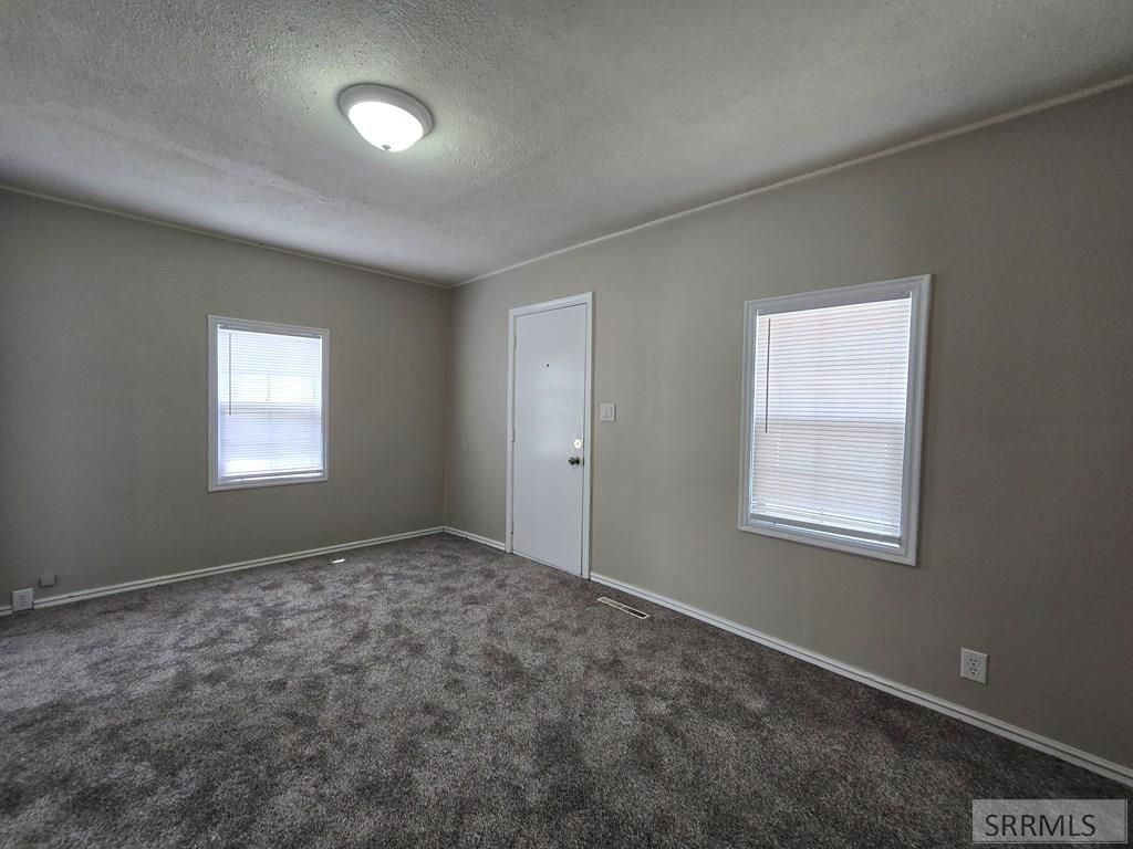 Image 19 of property listing at 740 NE Main Street, Blackfoot, ID 83221