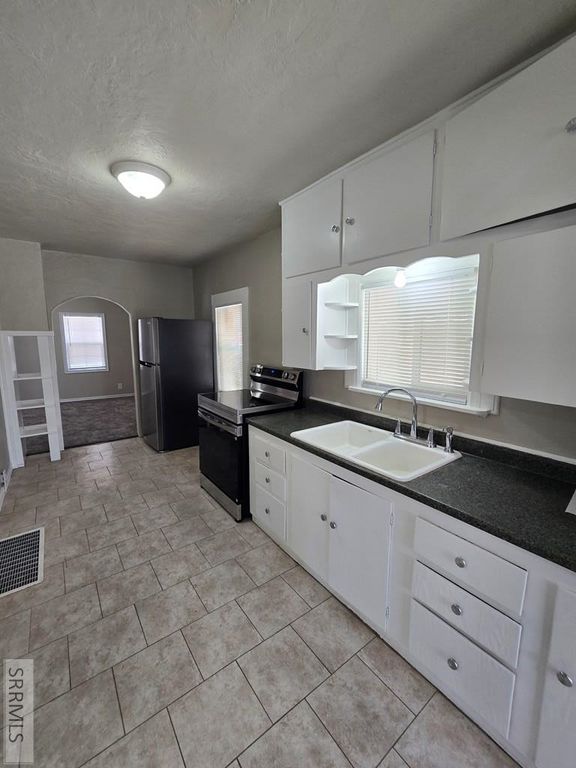 Image 21 of property listing at 740 NE Main Street, Blackfoot, ID 83221