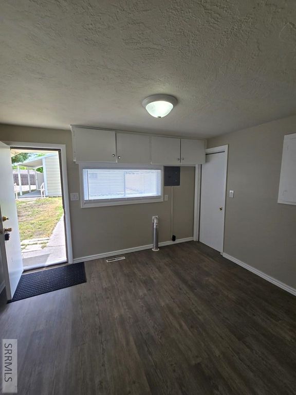 Image 22 of property listing at 740 NE Main Street, Blackfoot, ID 83221
