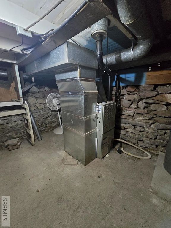 Image 24 of property listing at 740 NE Main Street, Blackfoot, ID 83221
