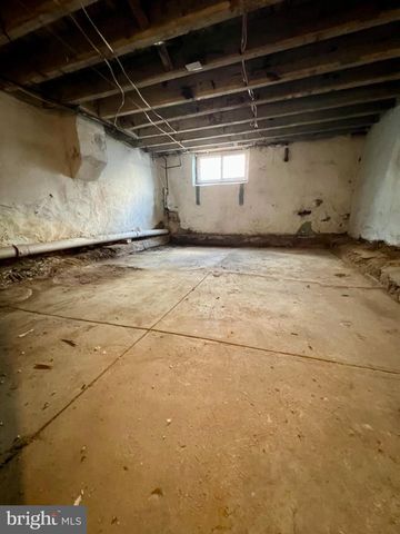 124 E WISHART ST, Philadelphia, PA 19134