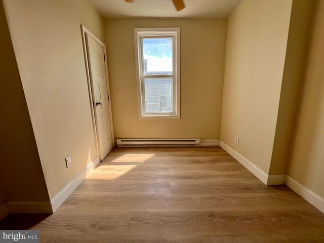 124 E WISHART ST, Philadelphia, PA 19134