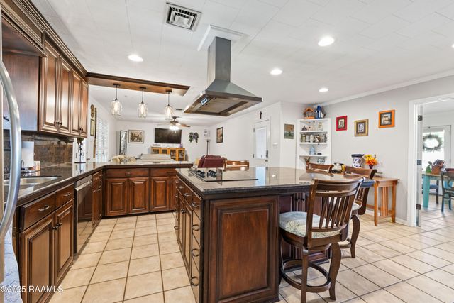 492 Kent Street, Breaux Bridge, LA 70517
