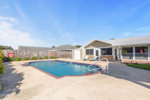 492 Kent Street, Breaux Bridge, LA 70517