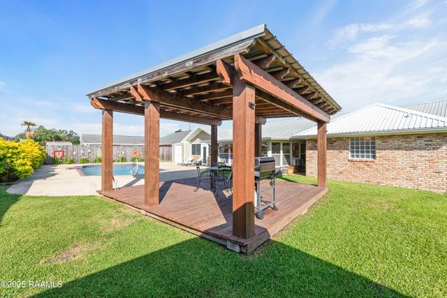 492 Kent Street, Breaux Bridge, LA 70517
