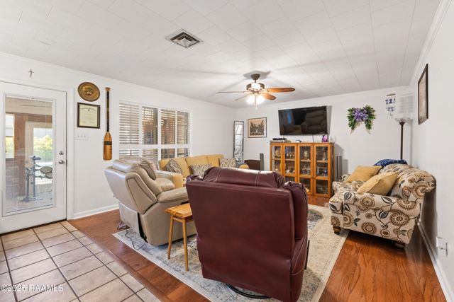 492 Kent Street, Breaux Bridge, LA 70517