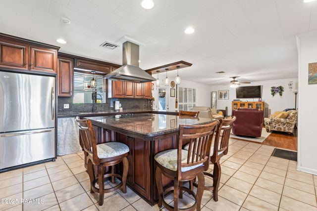 492 Kent Street, Breaux Bridge, LA 70517