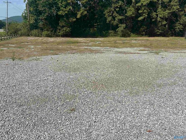 19520 John T Reid Parkway, Scottsboro, AL 35768