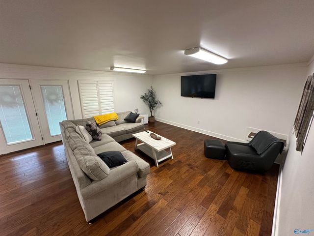 19520 John T Reid Parkway, Scottsboro, AL 35768