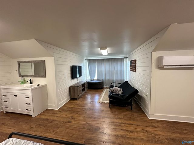 19520 John T Reid Parkway, Scottsboro, AL 35768