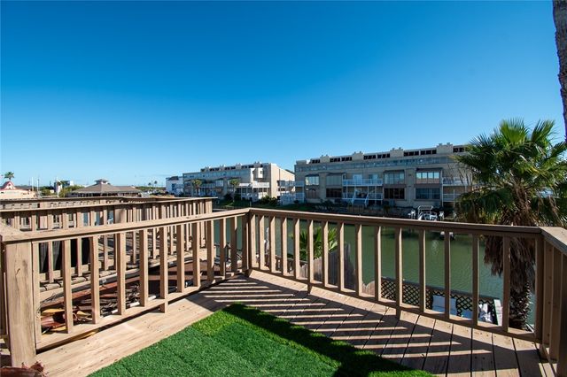 14213 Jackfish Ave, Corpus Christi, TX 78418