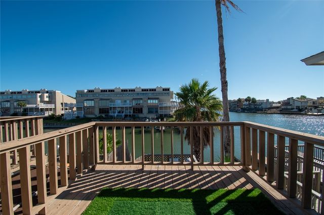 14213 Jackfish Ave, Corpus Christi, TX 78418