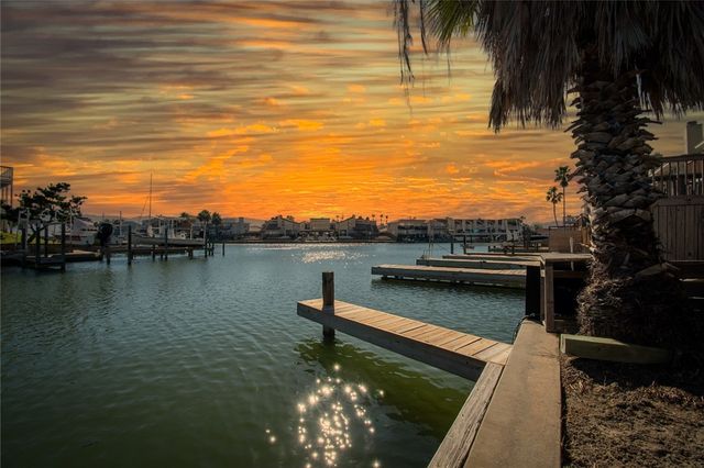 14213 Jackfish Ave, Corpus Christi, TX 78418