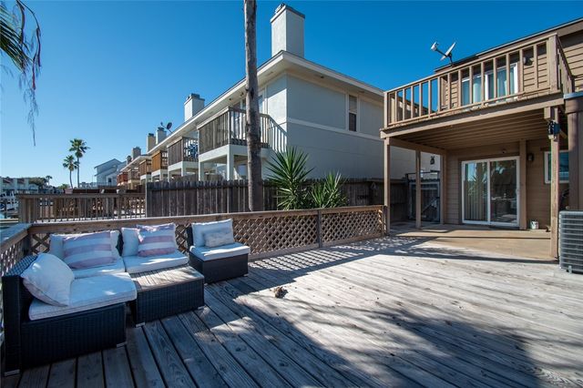 14213 Jackfish Ave, Corpus Christi, TX 78418