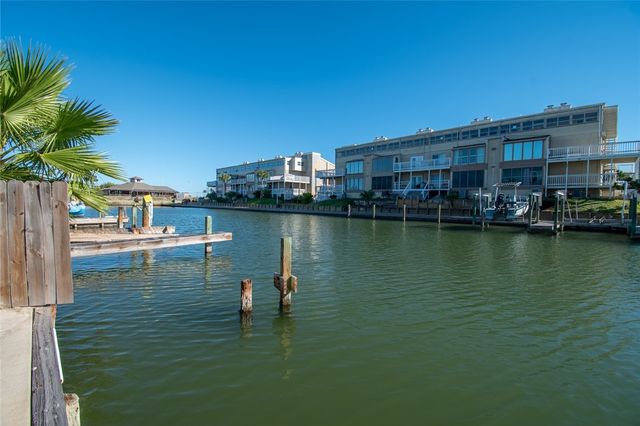 14213 Jackfish Ave, Corpus Christi, TX 78418