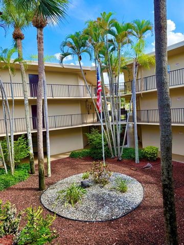 5280 Las Verdes Circle 216, Delray Beach, FL 33484