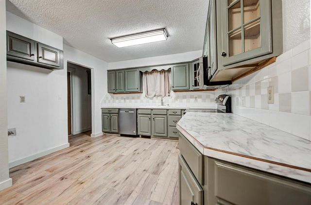 1508 Sequoyah Avenue, Moore, OK 73160