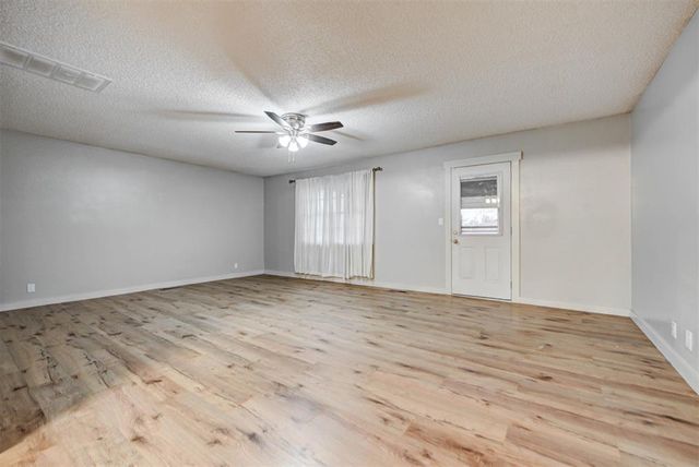 1508 Sequoyah Avenue, Moore, OK 73160