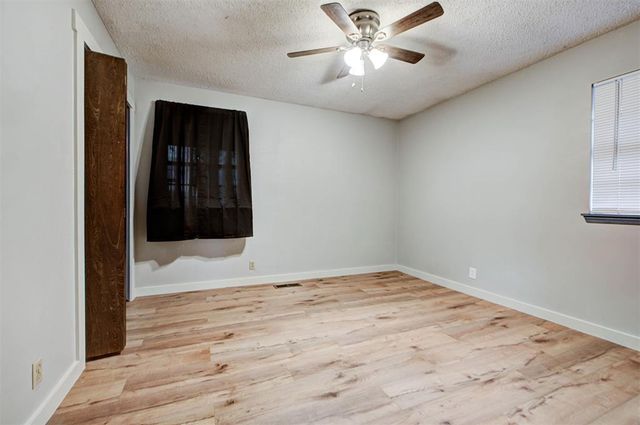 1508 Sequoyah Avenue, Moore, OK 73160