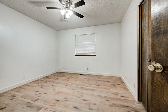 1508 Sequoyah Avenue, Moore, OK 73160