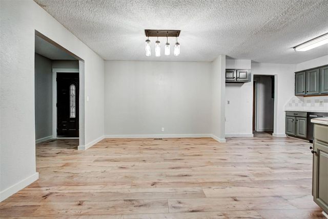 1508 Sequoyah Avenue, Moore, OK 73160