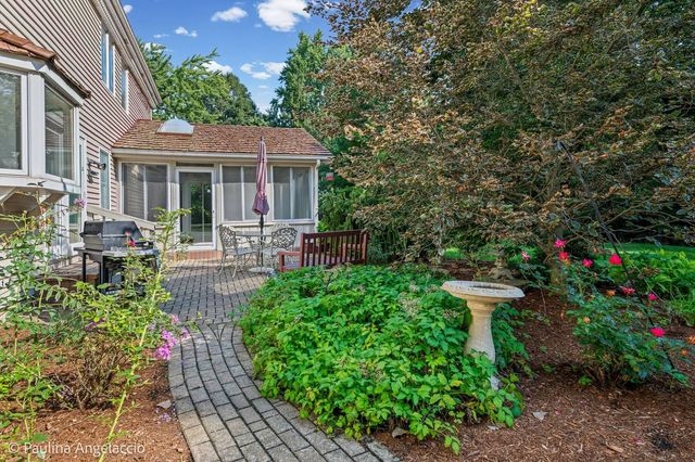 505 Old Mill Road, Barrington, IL 60010