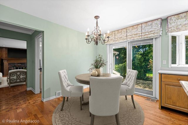 505 Old Mill Road, Barrington, IL 60010