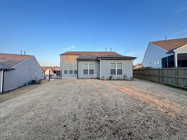 2323 Bethpage Drive, Fuquay Varina, NC 27526