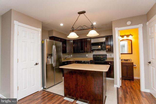 505 WHITPAIN HILLS, Blue Bell, PA 19422