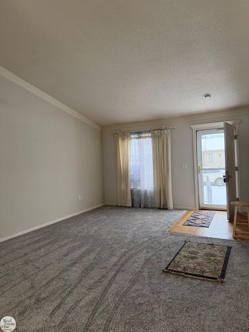 250 Huron Lane, Marine City, MI 48039