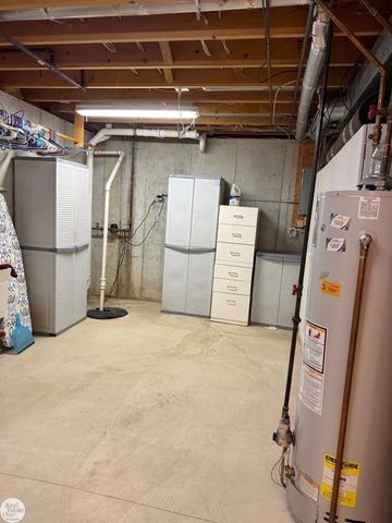 250 Huron Lane, Marine City, MI 48039