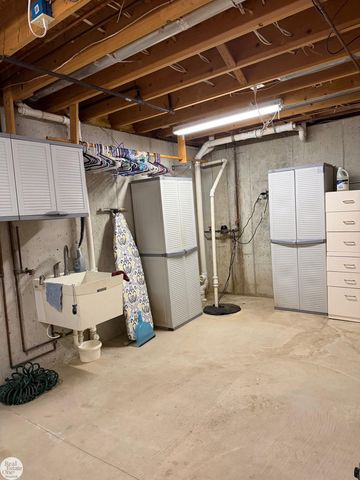 250 Huron Lane, Marine City, MI 48039