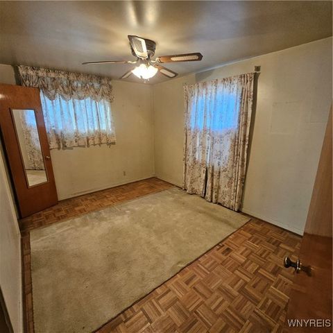 2189 Seneca Avenue, Niagara Falls, NY 14305